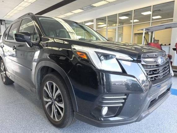 SUBARU FORESTER 2022 JF2SKAPC7NH523745 image