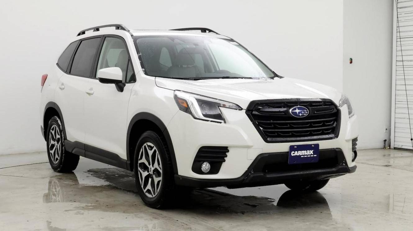 SUBARU FORESTER 2022 JF2SKADC1NH435486 image