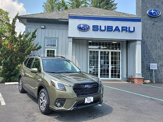 SUBARU FORESTER 2022 JF2SKAEC3NH400642 image