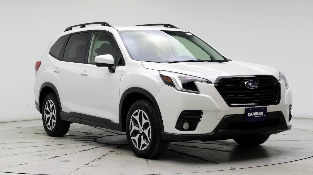 SUBARU FORESTER 2022 JF2SKADC8NH493806 image