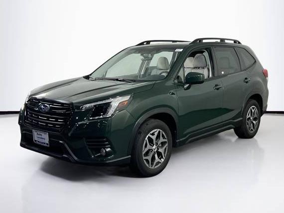 SUBARU FORESTER 2022 JF2SKAEC8NH474784 image