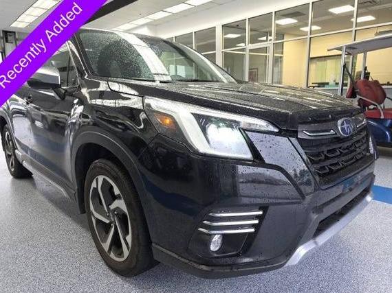 SUBARU FORESTER 2022 JF2SKARC5NH524535 image