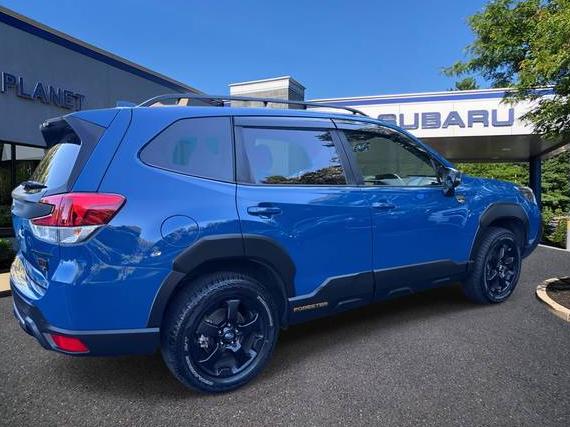 SUBARU FORESTER 2022 JF2SKAMC9NH496729 image