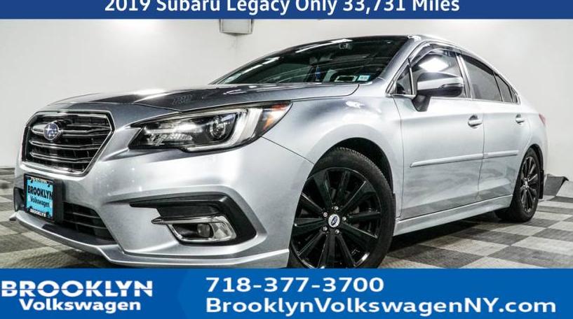 SUBARU LEGACY 2019 4S3BNAN61K3025682 image