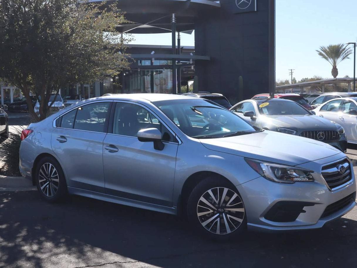 SUBARU LEGACY 2019 4S3BNAF62K3031070 image