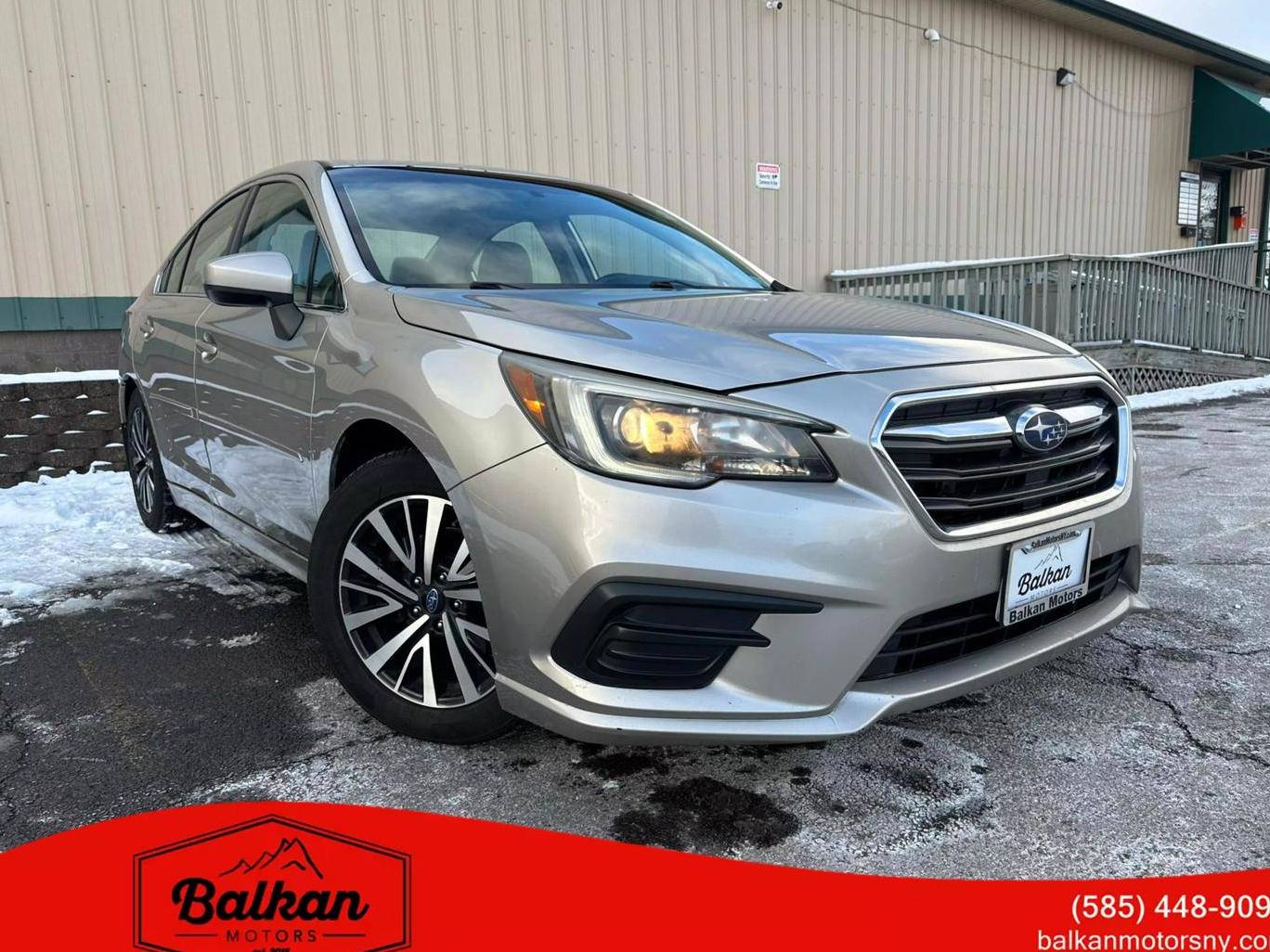 SUBARU LEGACY 2018 4S3BNAC65J3025198 image