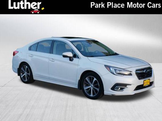 SUBARU LEGACY 2018 4S3BNAN67J3009372 image SUBARU LEGACY 2018 4S3BNAN67J3009372 image