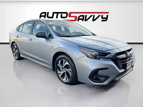 SUBARU LEGACY 2024 4S3BWGG68R3024830 image