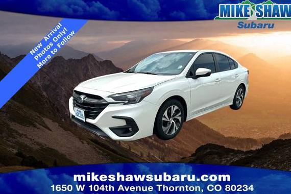 SUBARU LEGACY 2024 4S3BWAD61R3009555 image