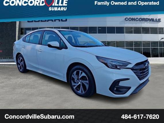 SUBARU LEGACY 2024 4S3BWAF66R3027112 image