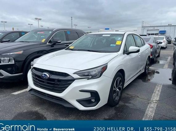 SUBARU LEGACY 2024 4S3BWAD62R3012626 image
