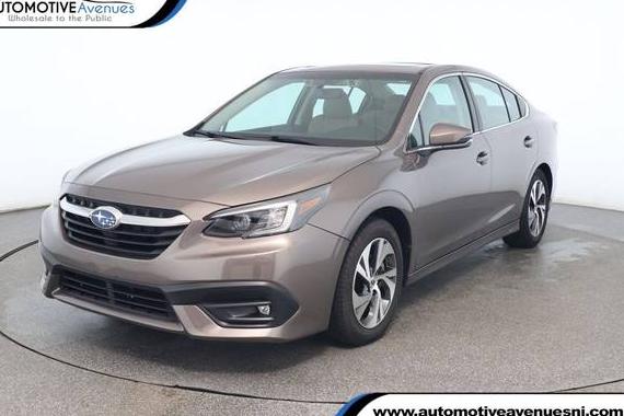 SUBARU LEGACY 2022 4S3BWAF6XN3022912 image