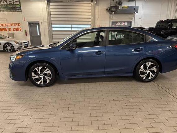 SUBARU LEGACY 2022 4S3BWAC66N3013919 image