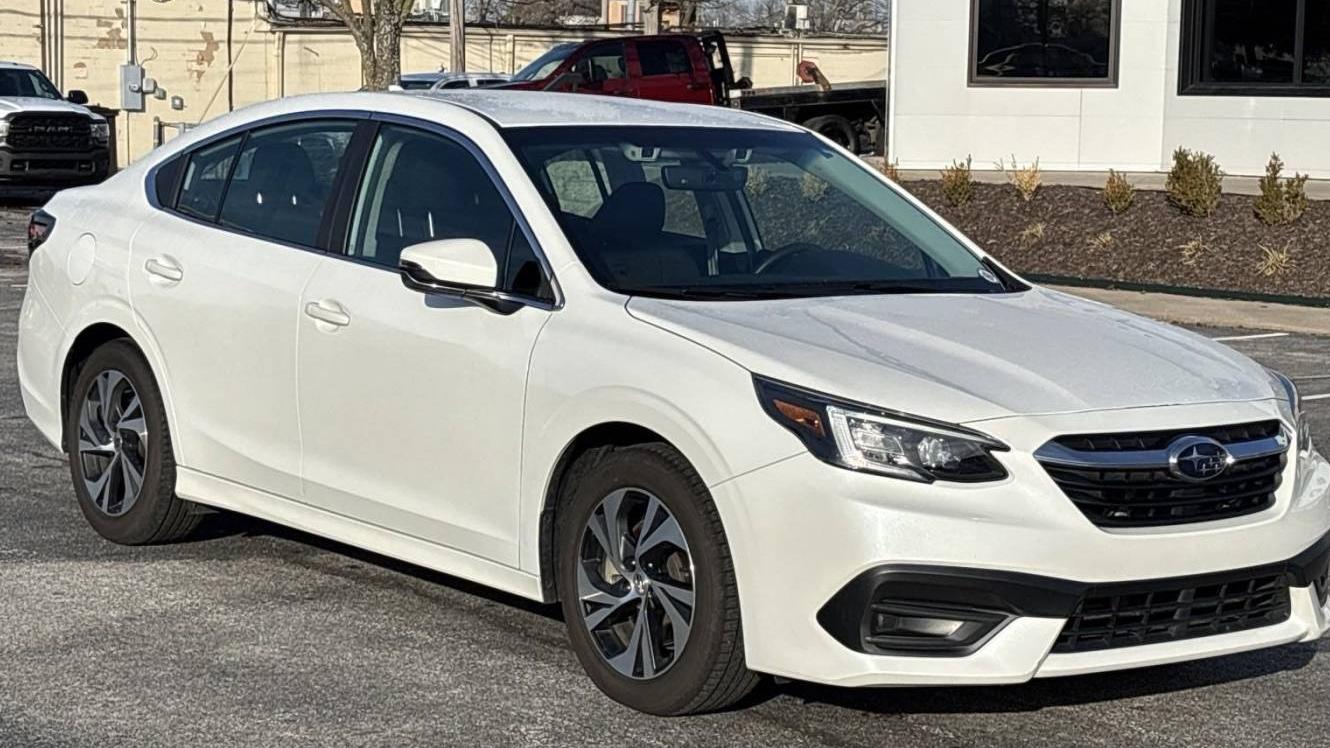 SUBARU LEGACY 2022 4S3BWAC63N3002490 image