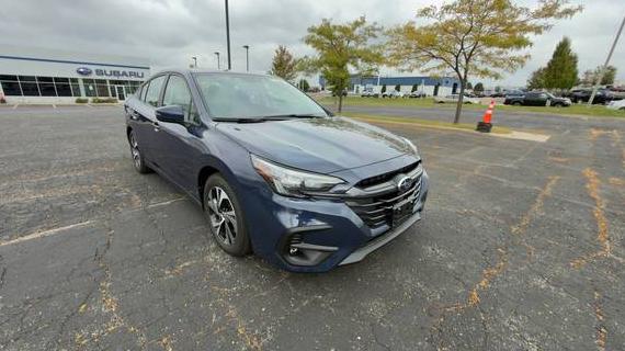 SUBARU LEGACY 2025 4S3BWAD61S3021243 image