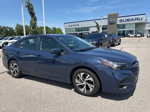 SUBARU LEGACY 2025 4S3BWAD69S3011852 image