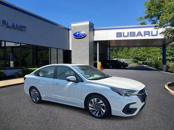 SUBARU LEGACY 2025 4S3BWAN62S3003655 image