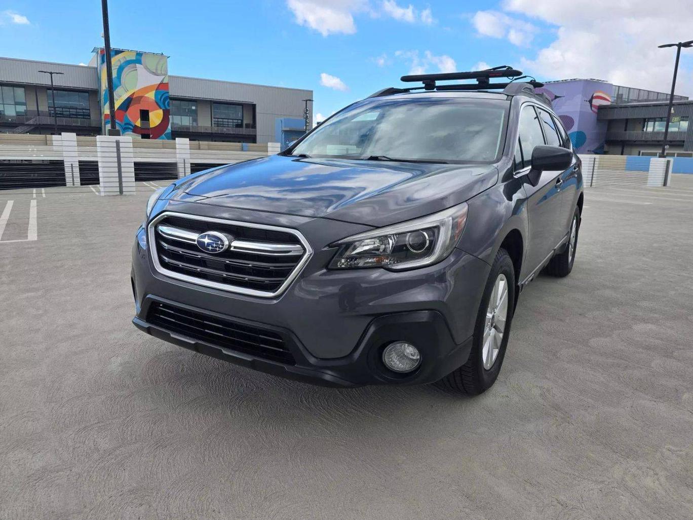 SUBARU OUTBACK 2018 4S4BSACCXJ3265888 image