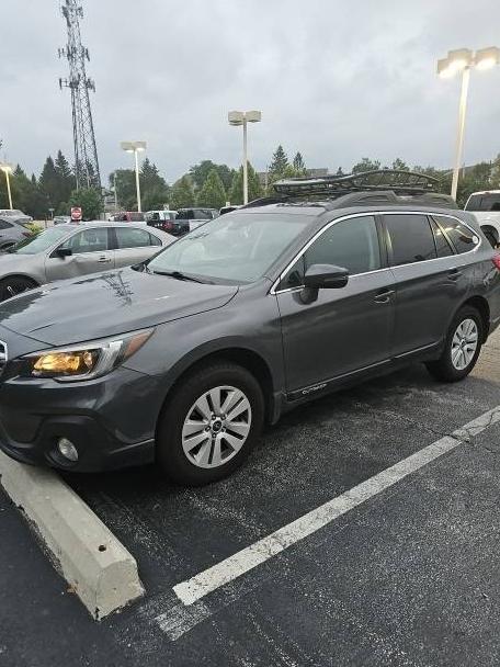 SUBARU OUTBACK 2018 4S4BSAHC6J3371165 image