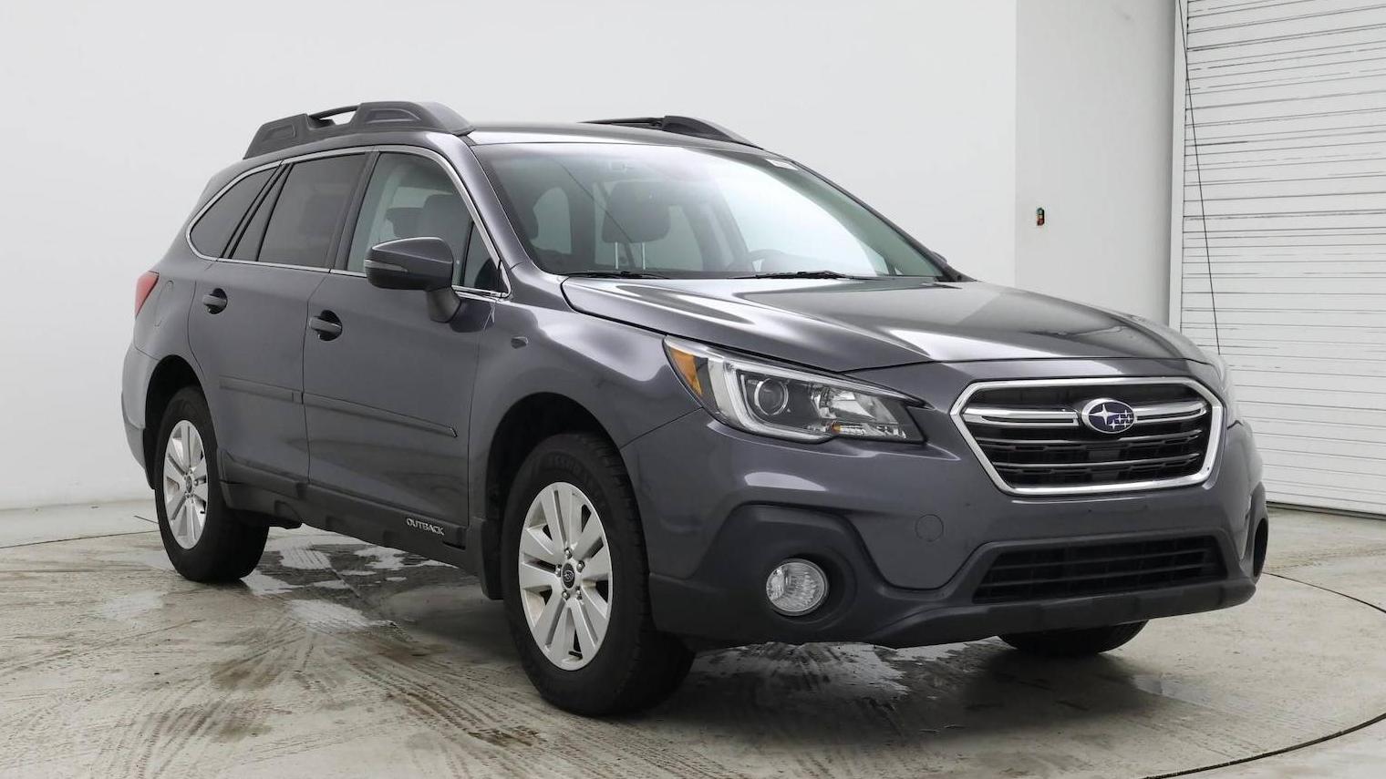 SUBARU OUTBACK 2018 4S4BSAFC6J3320476 image