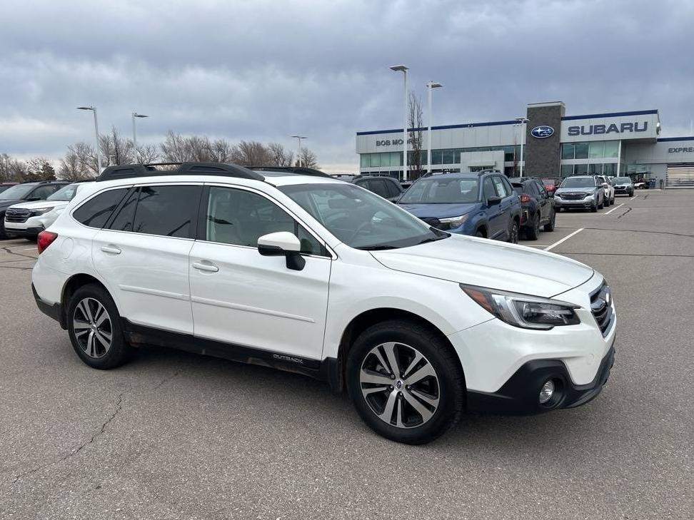 SUBARU OUTBACK 2018 4S4BSANC6J3261639 image