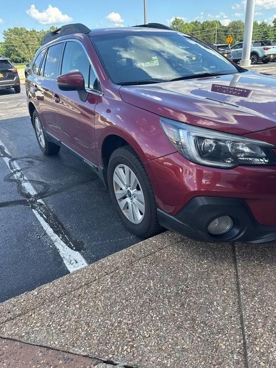 SUBARU OUTBACK 2018 4S4BSAFC7J3267478 image