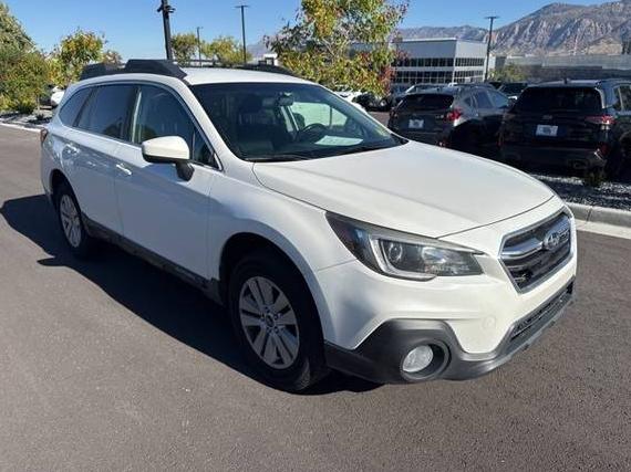 SUBARU OUTBACK 2018 4S4BSACC3J3295217 image