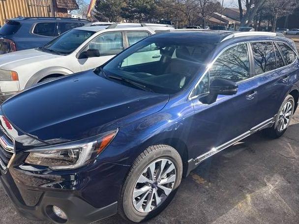 SUBARU OUTBACK 2018 4S4BSATCXJ3230560 image