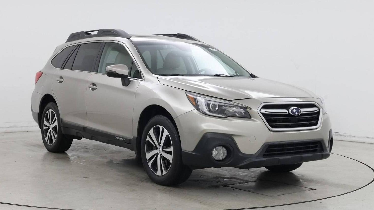 SUBARU OUTBACK 2018 4S4BSANC0J3284396 image