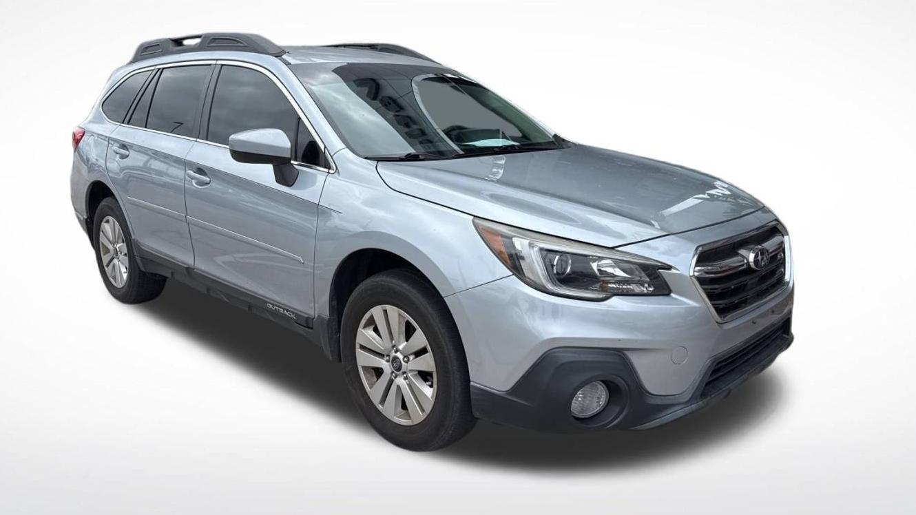 SUBARU OUTBACK 2018 4S4BSACC3J3262802 image