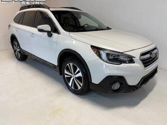 SUBARU OUTBACK 2018 4S4BSANCXJ3205400 image