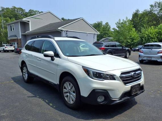 SUBARU OUTBACK 2018 4S4BSAFC4J3372043 image