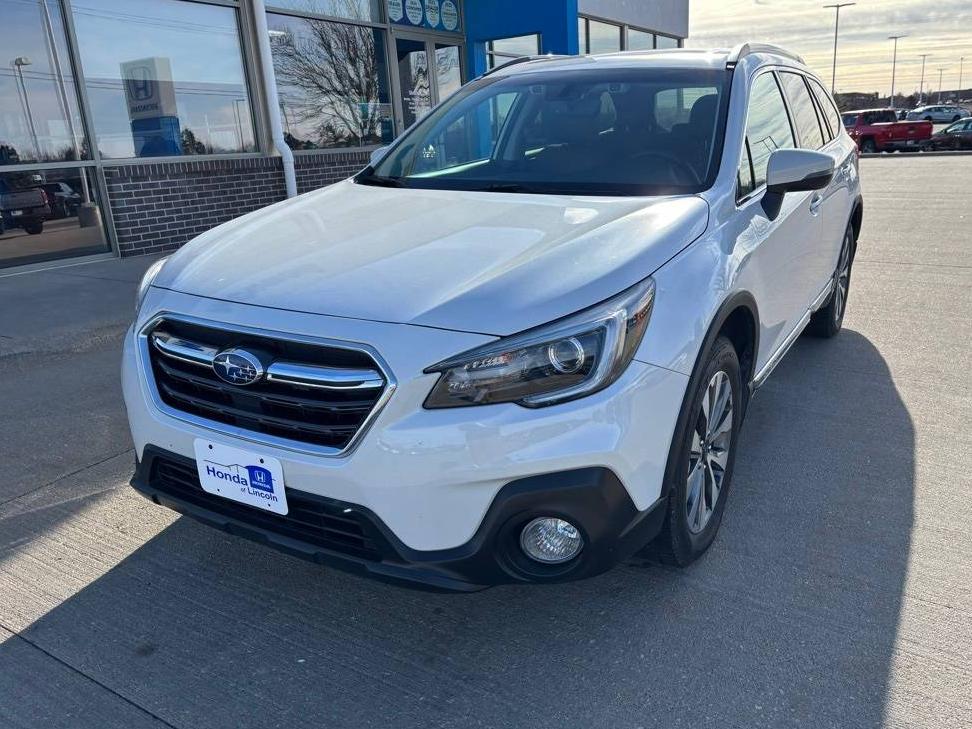 SUBARU OUTBACK 2018 4S4BSATC2J3308006 image