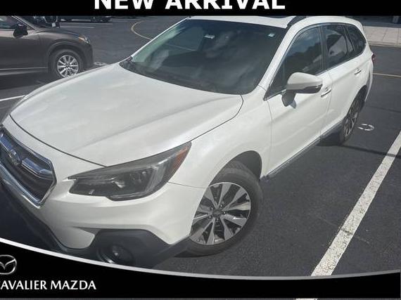 SUBARU OUTBACK 2018 4S4BSATC1J3372506 image