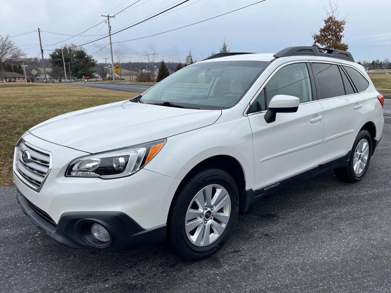 SUBARU OUTBACK 2017 4S4BSACC2H3298944 image