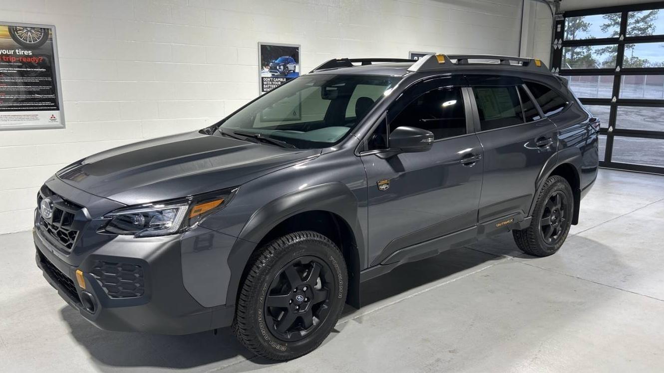 SUBARU OUTBACK 2024 4S4BTGUD0R3187463 image