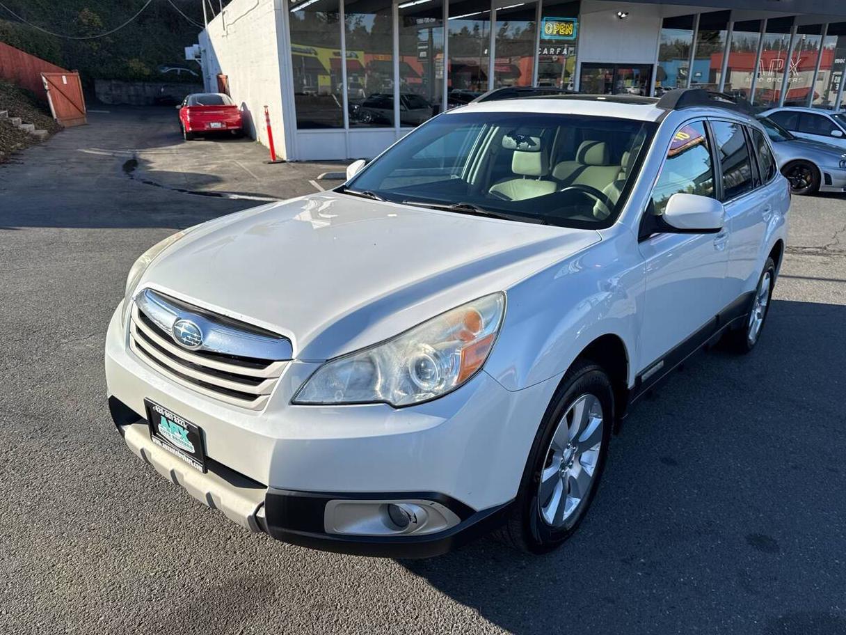 SUBARU OUTBACK 2011 4S4BRDLC1B2439268 image