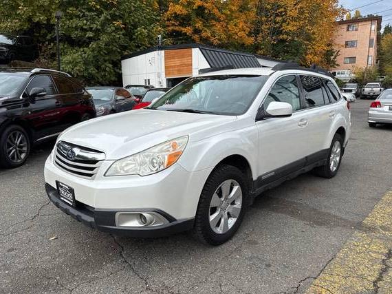 SUBARU OUTBACK 2011 4S4BRBFC1B1335725 image SUBARU OUTBACK 2011 4S4BRBFC1B1335725 image