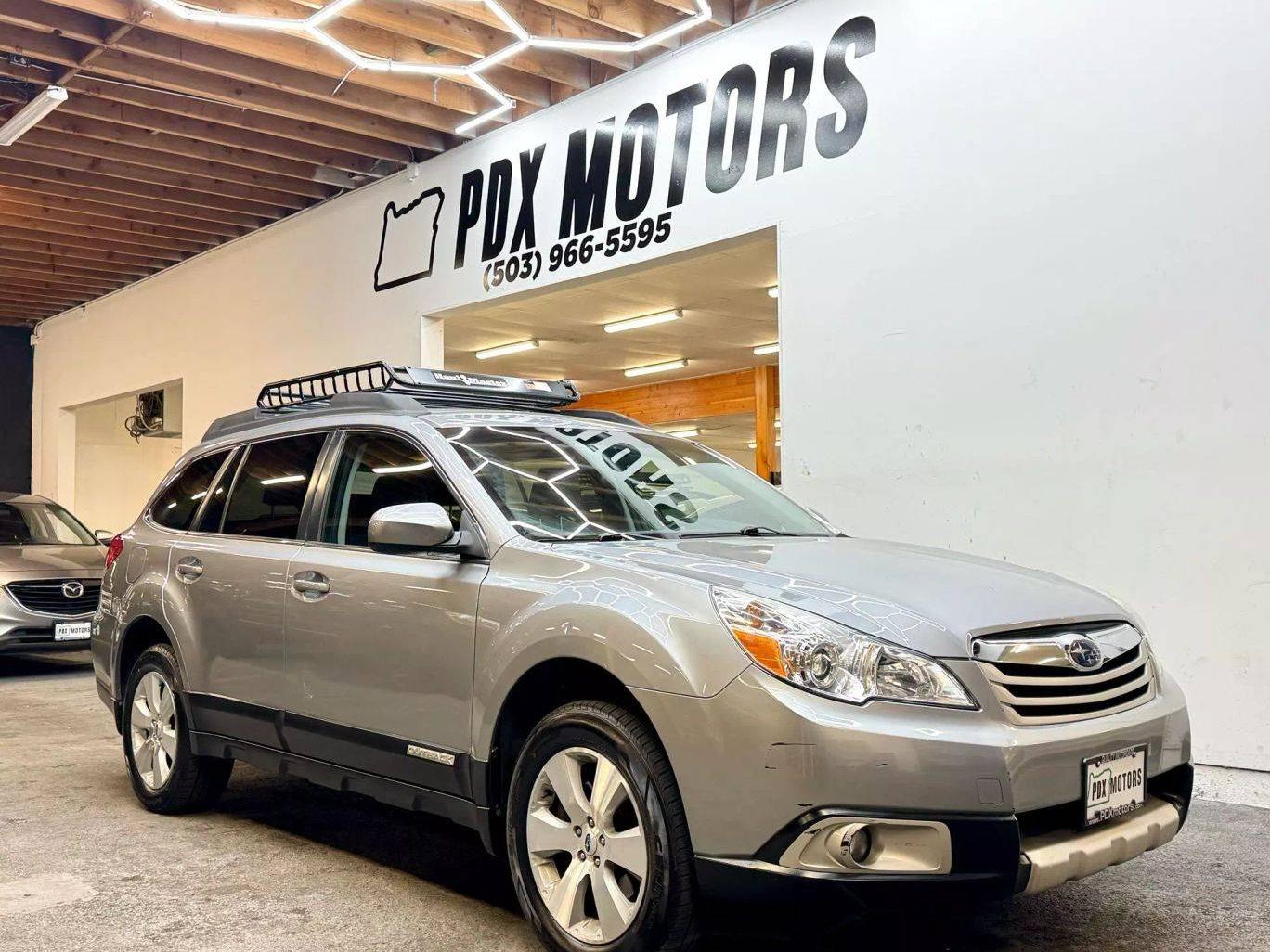 SUBARU OUTBACK 2011 4S4BRDJC7B2445224 image