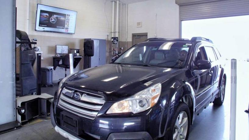 SUBARU OUTBACK 2013 4S4BRBKC6D3255463 image