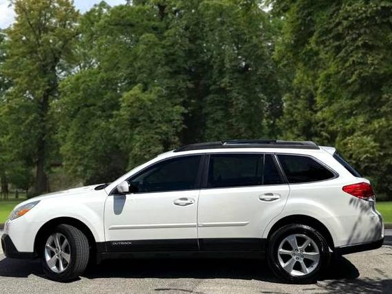 SUBARU OUTBACK 2013 4S4BRCPC3D3290430 image