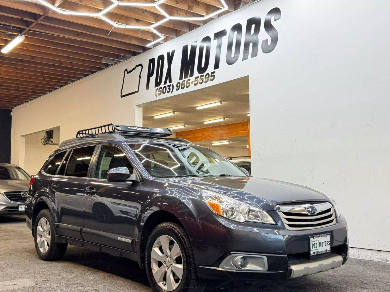 SUBARU OUTBACK 2010 4S4BRBJC9A3355568 image