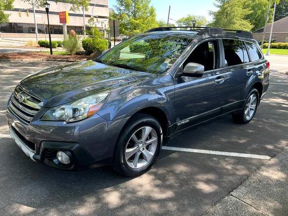 SUBARU OUTBACK 2014 4S4BRBPC2E3223457 image