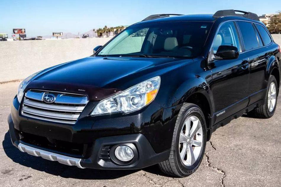 SUBARU OUTBACK 2014 4S4BRBLC3E3220184 image