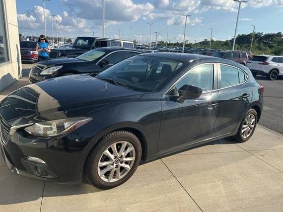 MAZDA MAZDA3 2016 JM1BM1L74G1323127 image