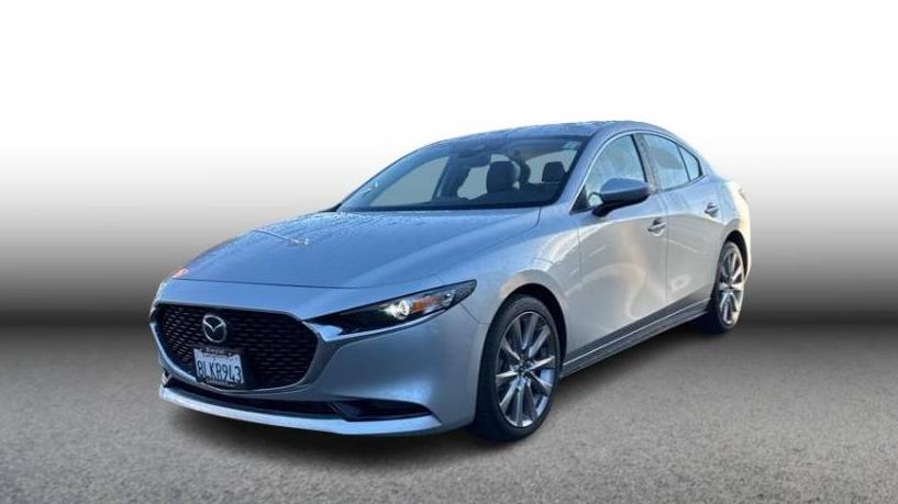 MAZDA MAZDA3 2019 3MZBPADLXKM112929 image