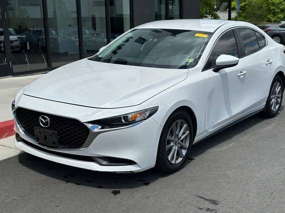 MAZDA MAZDA3 2019 3MZBPABL8KM114052 image