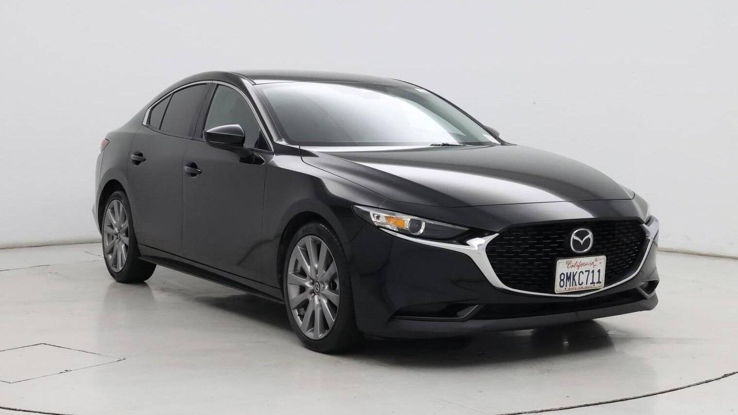 MAZDA MAZDA3 2019 JM1BPBDM5K1124775 image