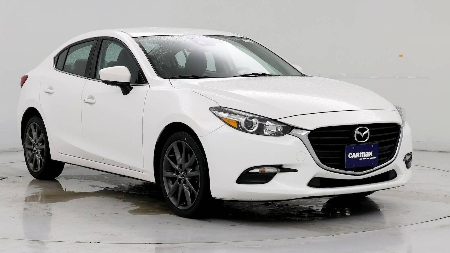 MAZDA MAZDA3 2018 3MZBN1V30JM202853 image