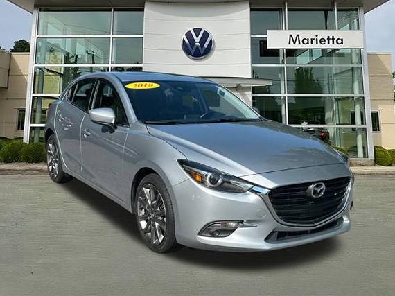 MAZDA MAZDA3 2018 3MZBN1M38JM200396 image